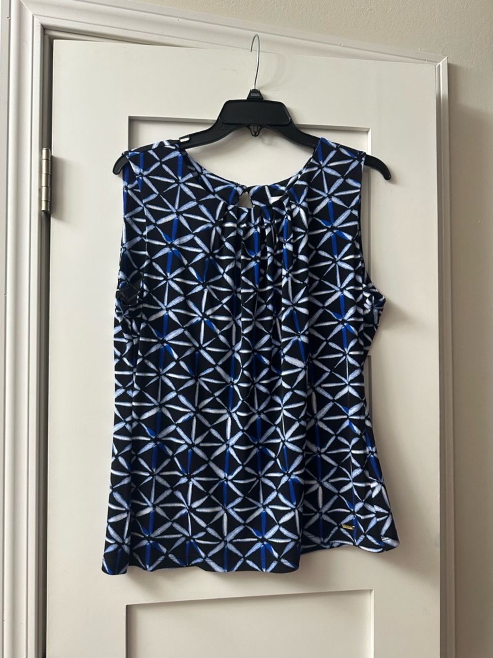 Calvin Klein Sleeveless Blue and Black Geometric Top
